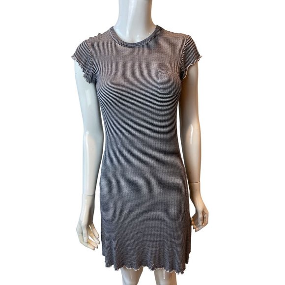 Express Womens Striped Knitted Sheath Dress Flutter Sleeve Black White Size XXS - Picture 2 of 8